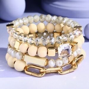Trendy ivory four strand bracelet set NWOT